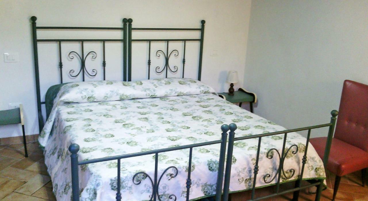 Castello Girasole Bed & Breakfast Bazzano di Spoleto Exterior photo